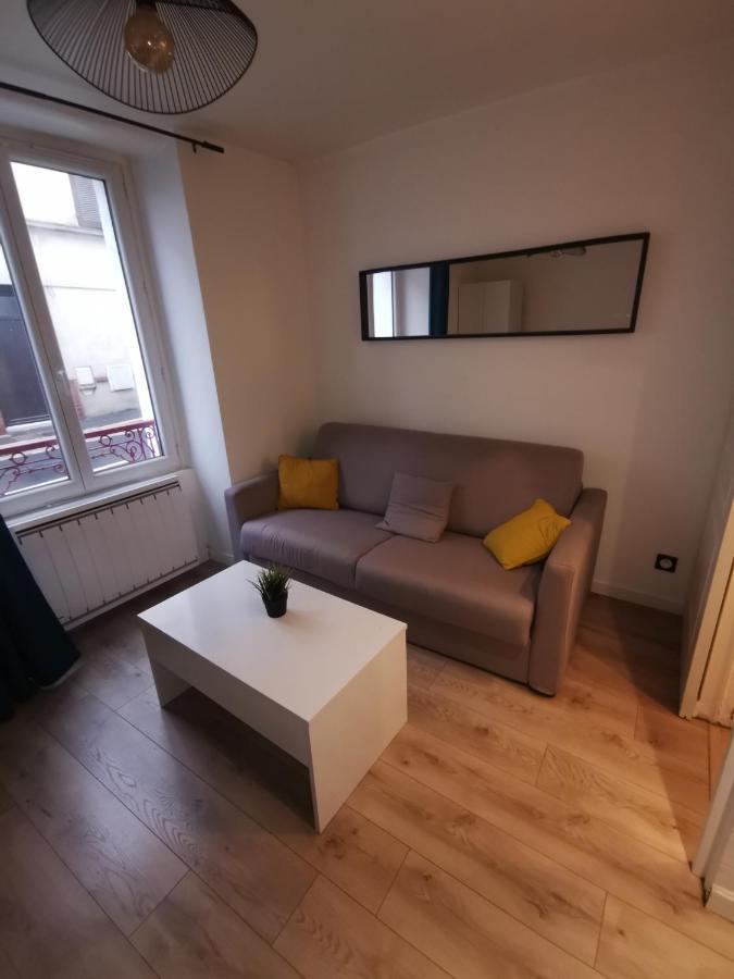 Appartement Au Coeur De La Ville De Taverny Buitenkant foto