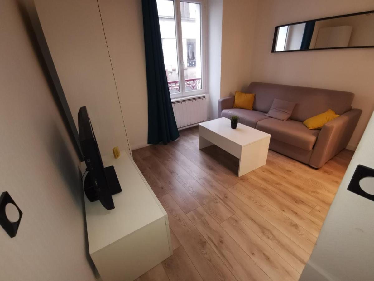 Appartement Au Coeur De La Ville De Taverny Buitenkant foto