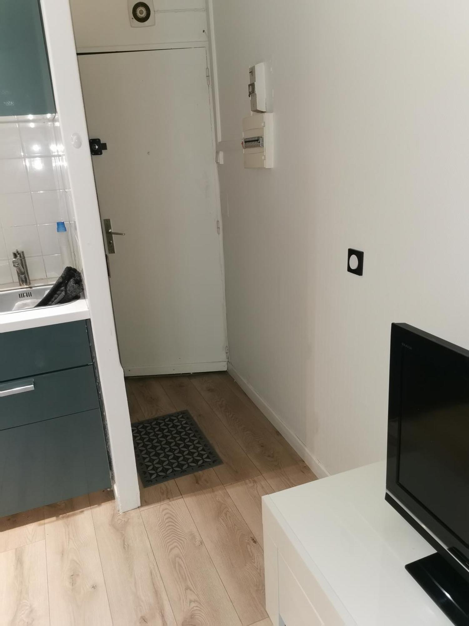 Appartement Au Coeur De La Ville De Taverny Buitenkant foto